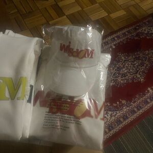 White Wisdom Cap and T-Shirt Set